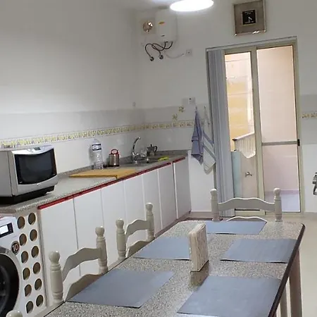 Daire Sea Horse Flat *