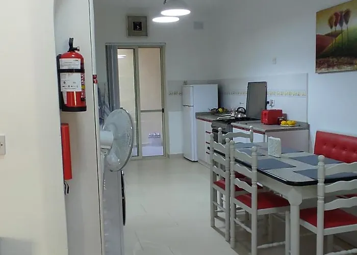 Sea Horse Flat * Marsalforn